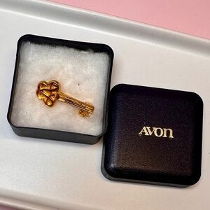 Vintage Avon Gold-Tone Key Brooch Pin in Original Box